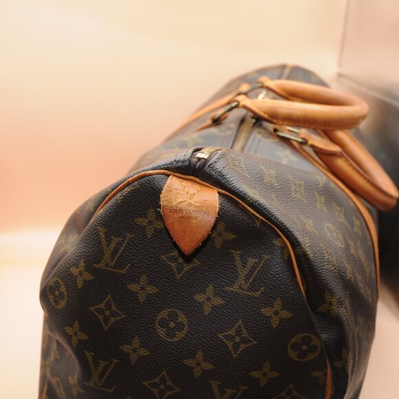 Louis Vuitton Keepall 45 Monogram Canvas Travel Bag - Picture 6 of 15